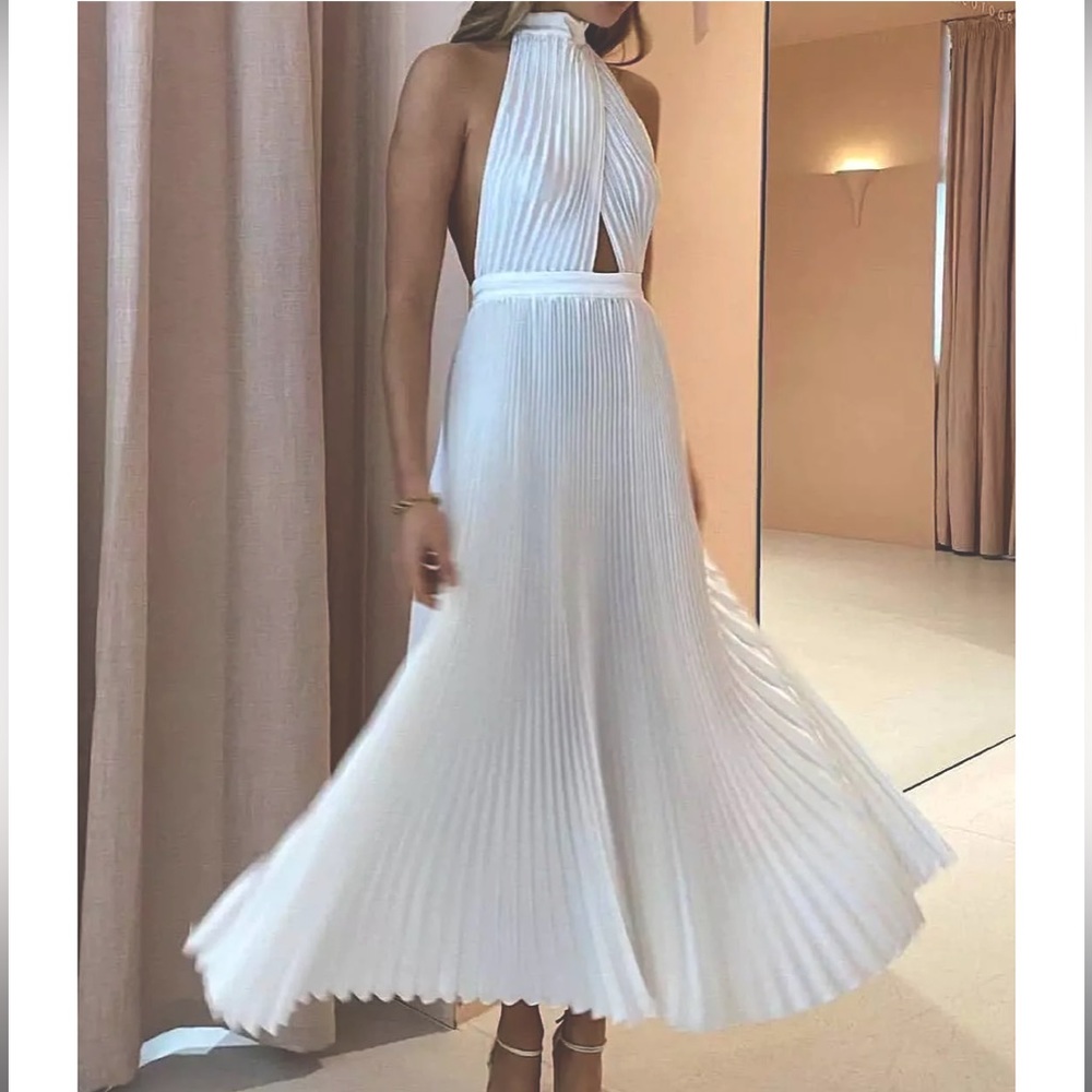 Stunning Backless Pleated Flowy Dress - Bridal/Wedding/Holiday photos